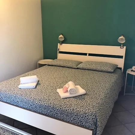 Agriturismo La Sorgente מלון דירות גראבדונה