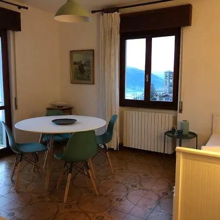 Agriturismo La Sorgente מלון דירות