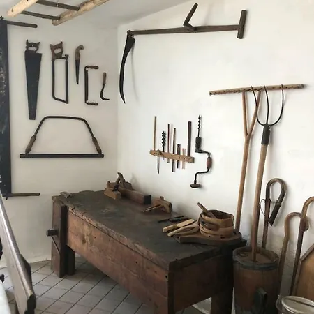Agriturismo La Sorgente מלון דירות *