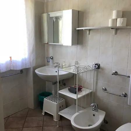 Agriturismo La Sorgente מלון דירות גראבדונה